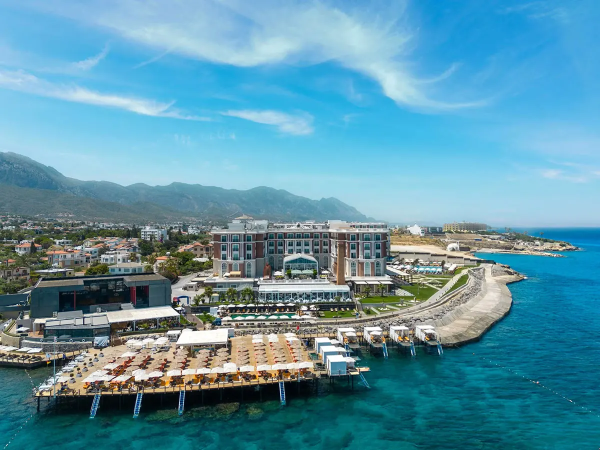 Private luxury taxi arriving at Kaya Palazzo Resort & Casino in Kyrenia, North Cyprus